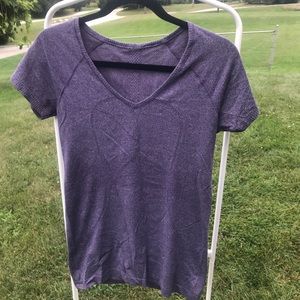 Lululemon swiftly v neck short sleeve